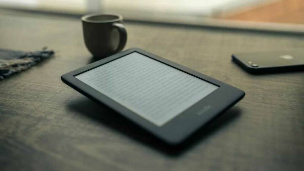 reading kindle