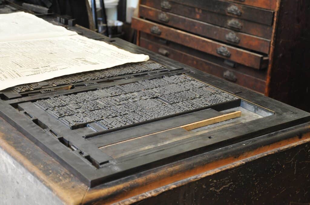 old print press, press, printing press-1520124.jpg